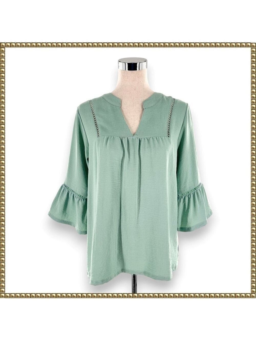 Adreamly Green V Neck Bell Sleeve Tunic Top Medium - Picture 2 of 10